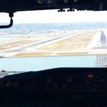 Sweet shot from the jumpseat – parallel approaches into SFO